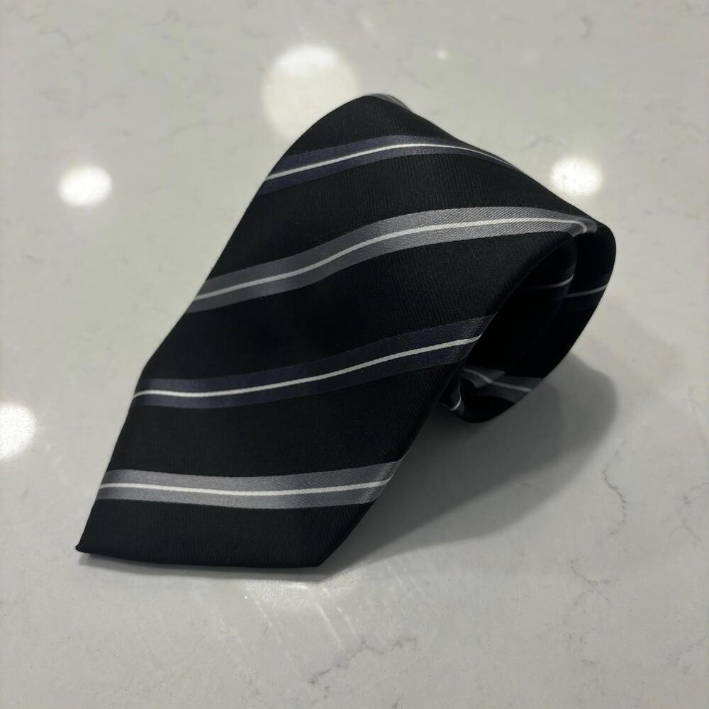 Donald J Trump Signature Collection Black White Gray Striped 100% Silk Necktie